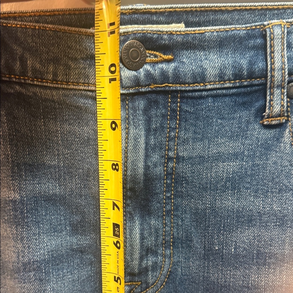 Johnny Was Denim Straight-Leg Jeans with Floral Embroidery size 30 - Picture 11 of 12